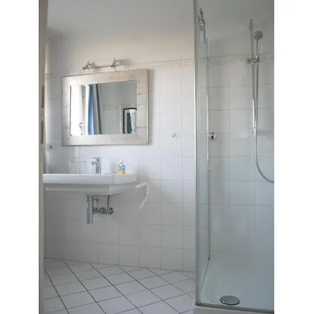 Uthoern In The Odde *